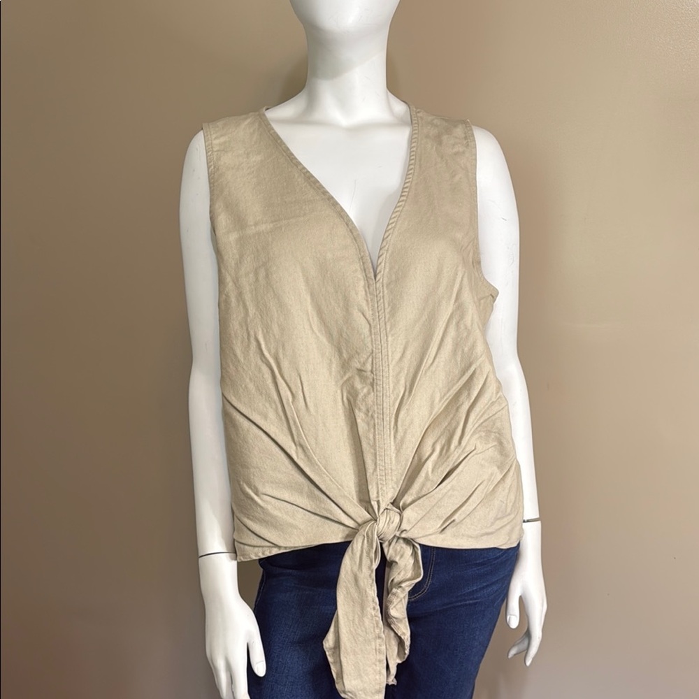 BLUE LEOPARD Relaxed Tan Tie-Front Sleeveless Tank Top